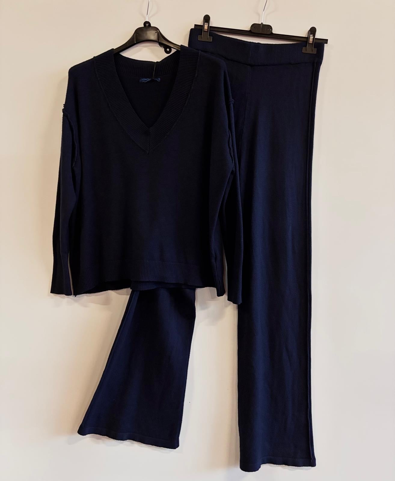 completo lana rasata scollo v