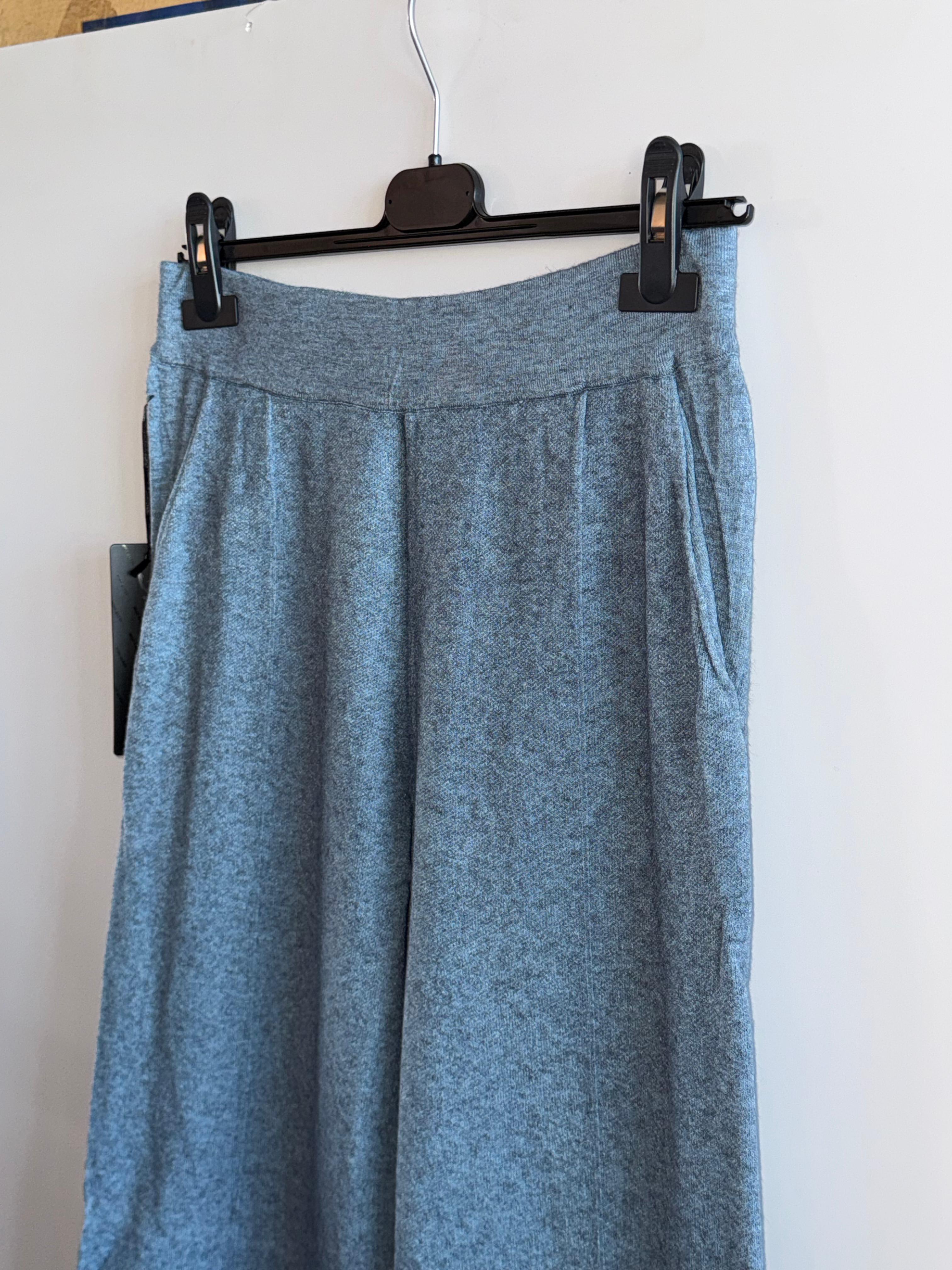 COMPLETO LANA RASATA