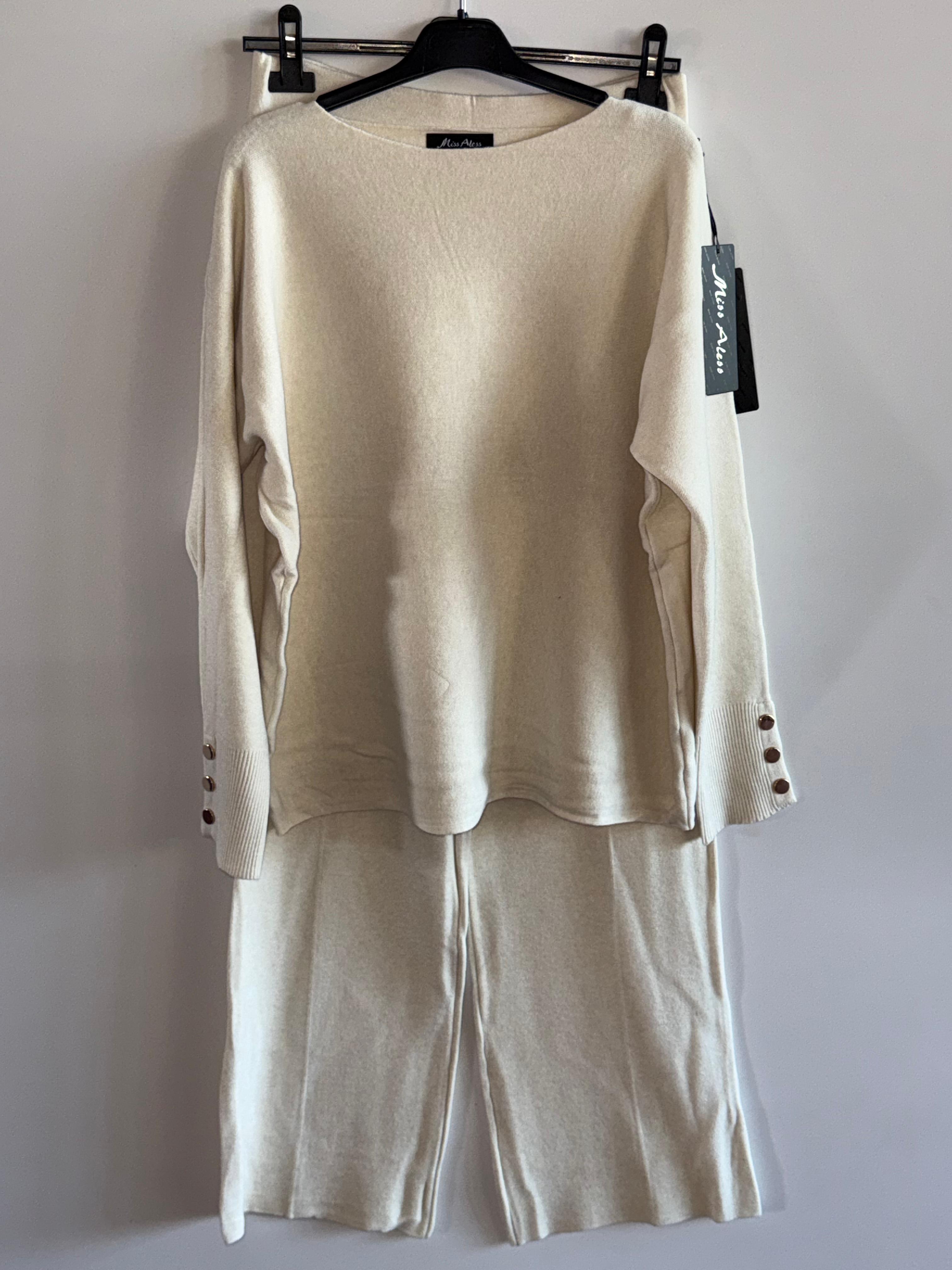 COMPLETO LANA RASATA