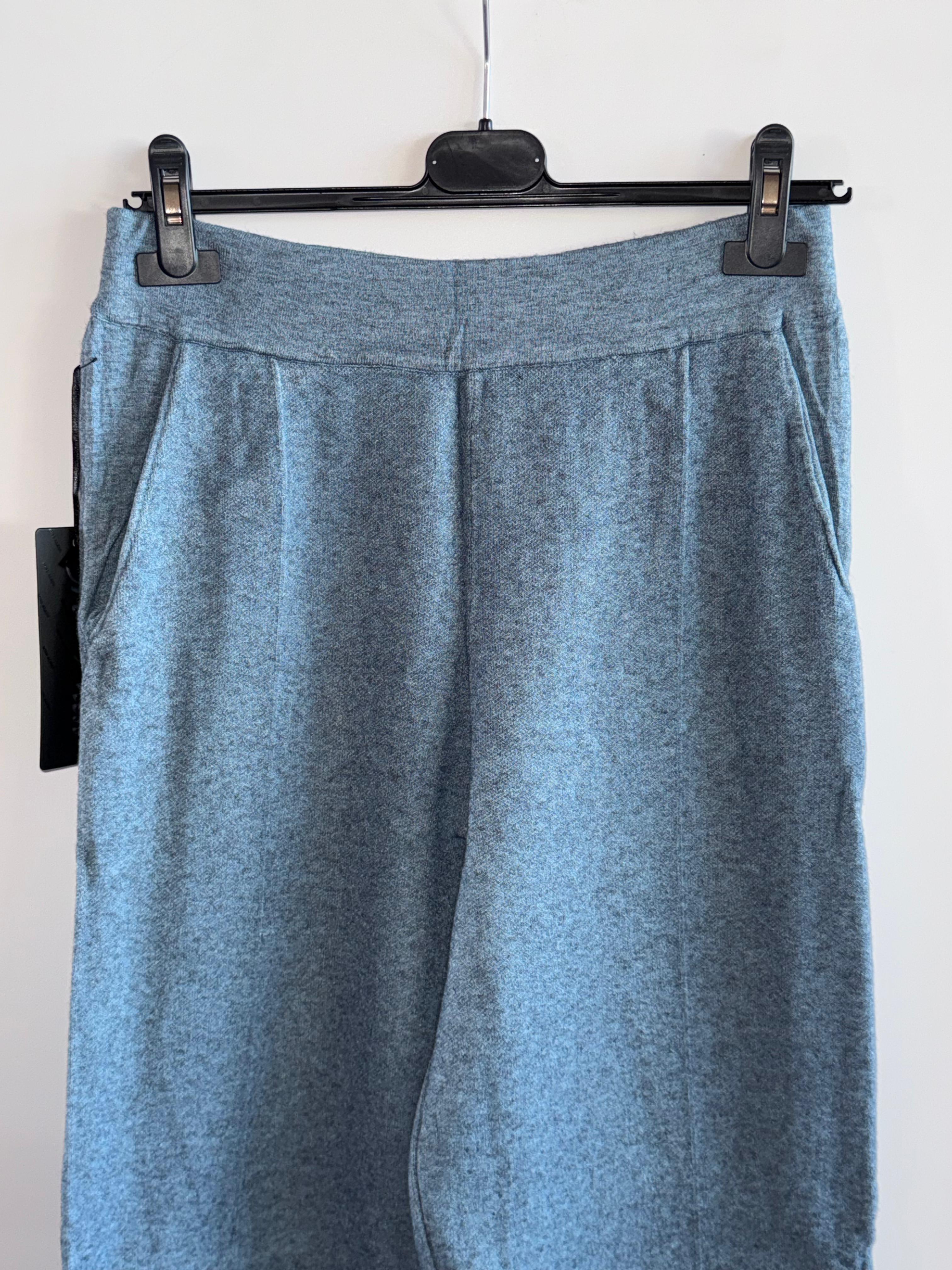 COMPLETO LANA RASATA