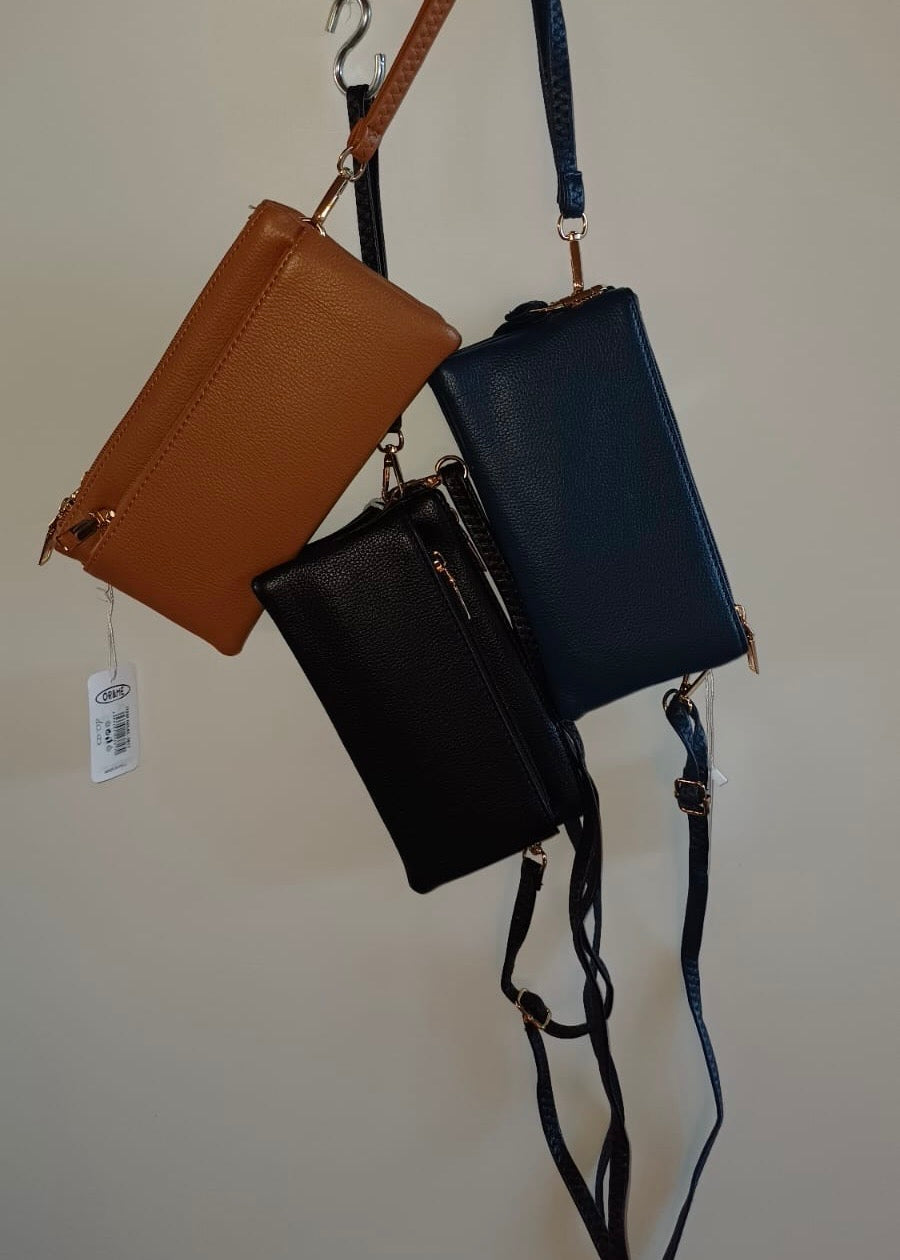 POCHETTE CON TRACOLLA