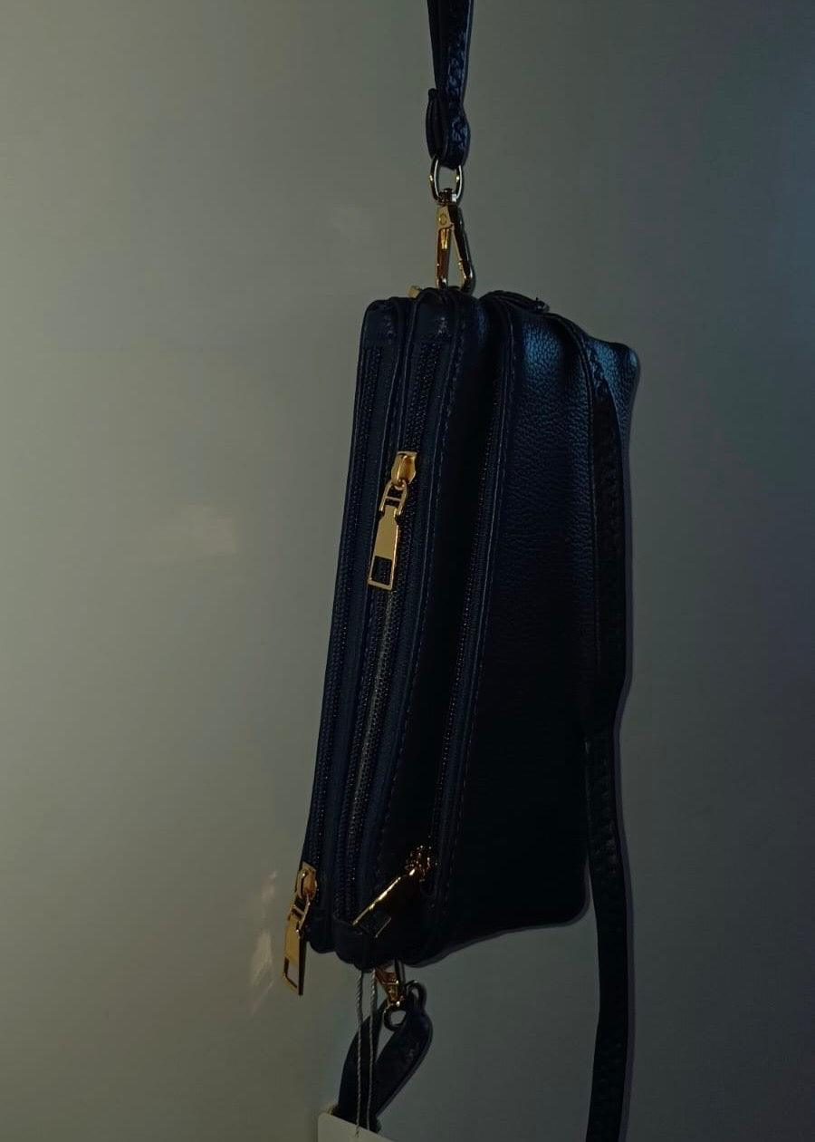 POCHETTE CON TRACOLLA