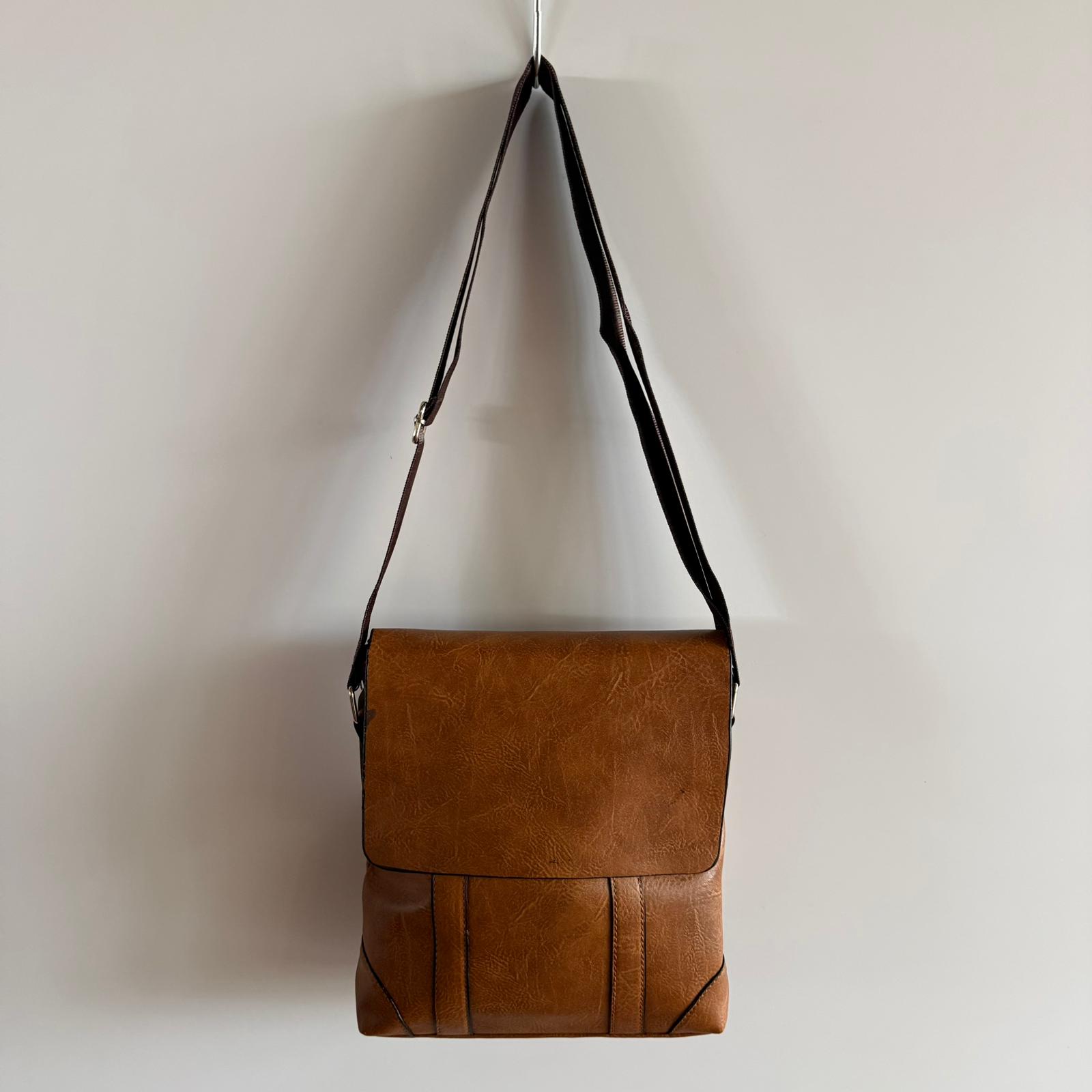 Borsello Uomo Semipelle