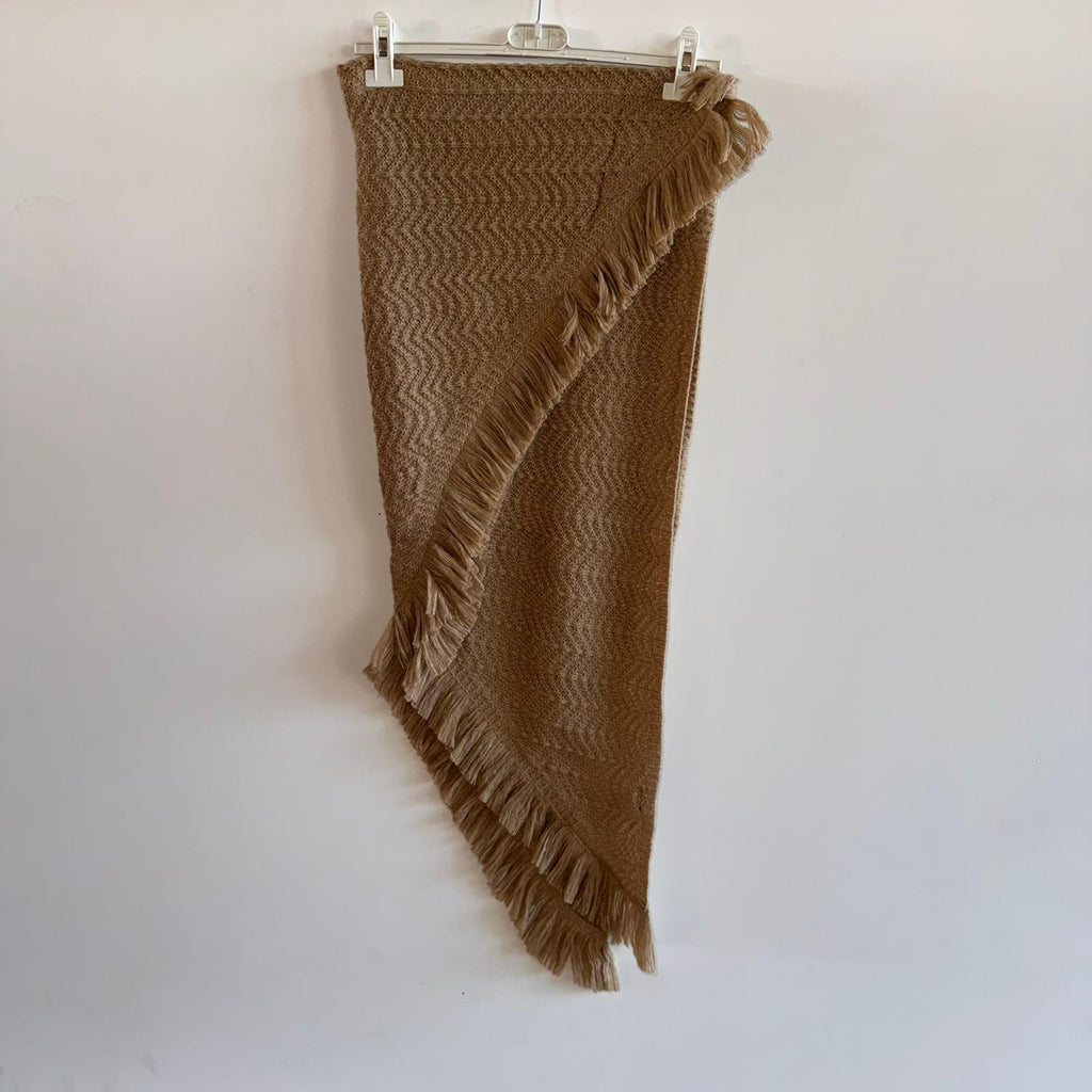 Mantella Dettaglio Fibbia