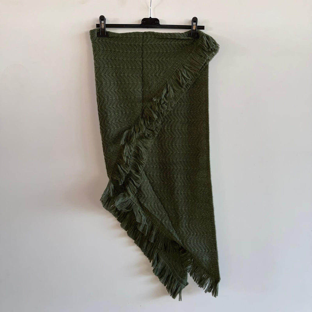 Mantella Dettaglio Fibbia